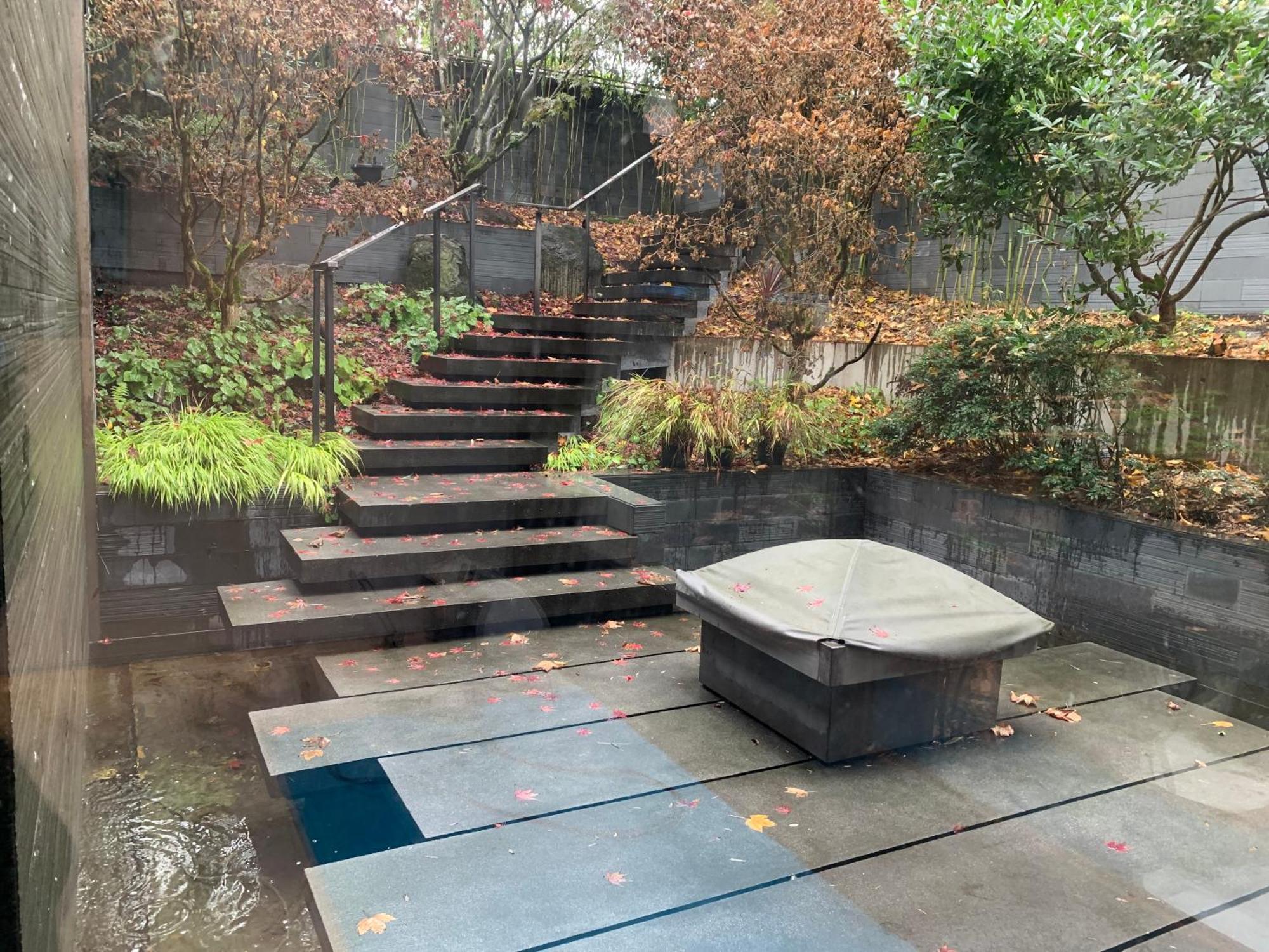 S-Villa Plus Water Feature & Zen Garden Vancouver Exterior photo